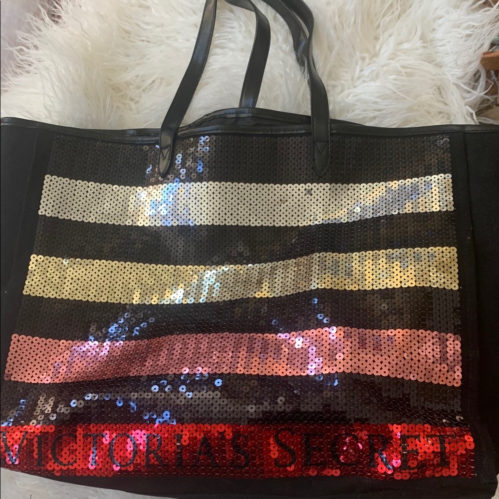 ❤️❤️Victoria’s Secret Sequin Tote